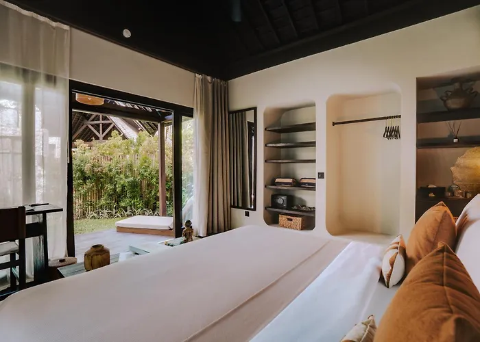 Alma Shanti Boutique Hotel 4*